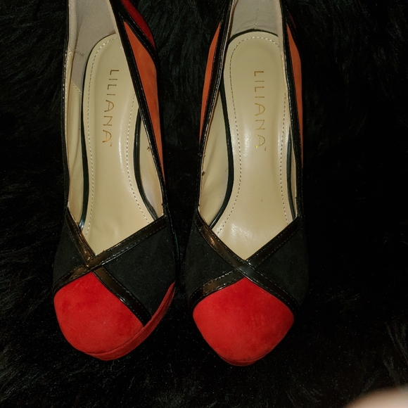 Stiletto - Picture 2 of 4